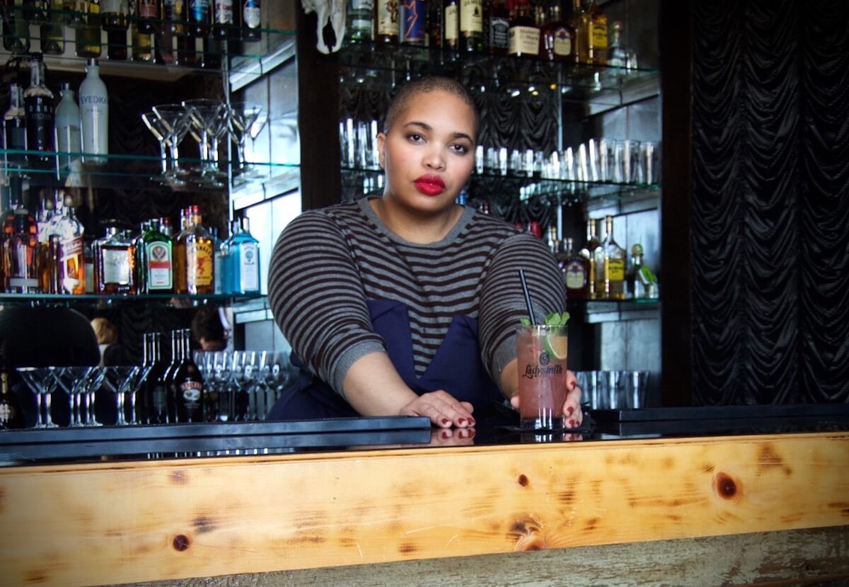 Mixologist pours herself into Miranda Lambert’s bar