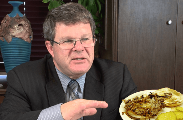 Filter: Gus Blackwell and the onion burger