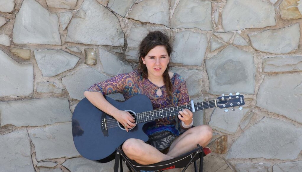 busker busker