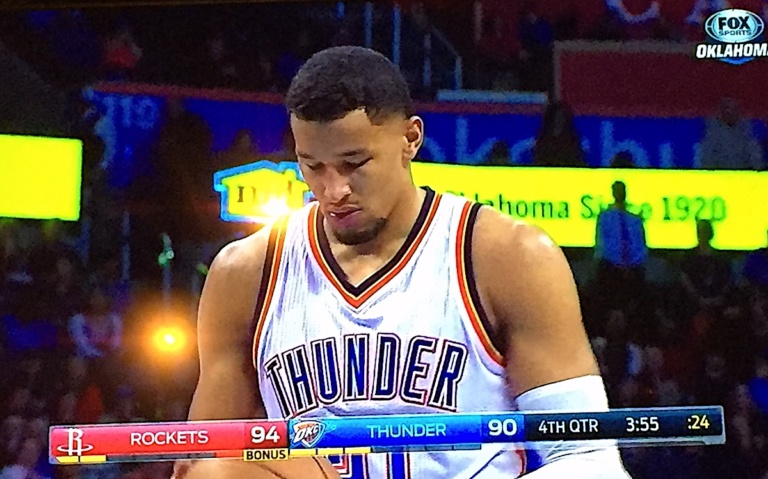 Free-throw woes: Andre Roberson could try ‘granny shot’
