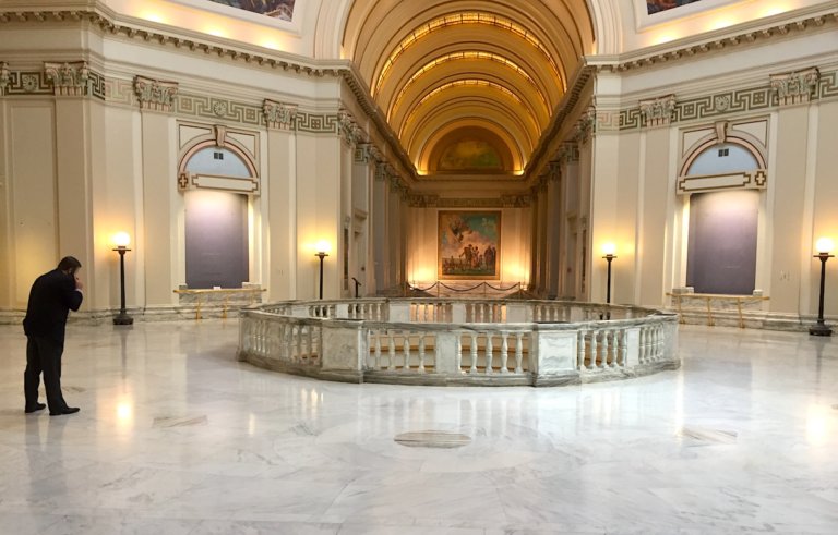 An #okleg poem: ‘The building waits with bipartisan hate’