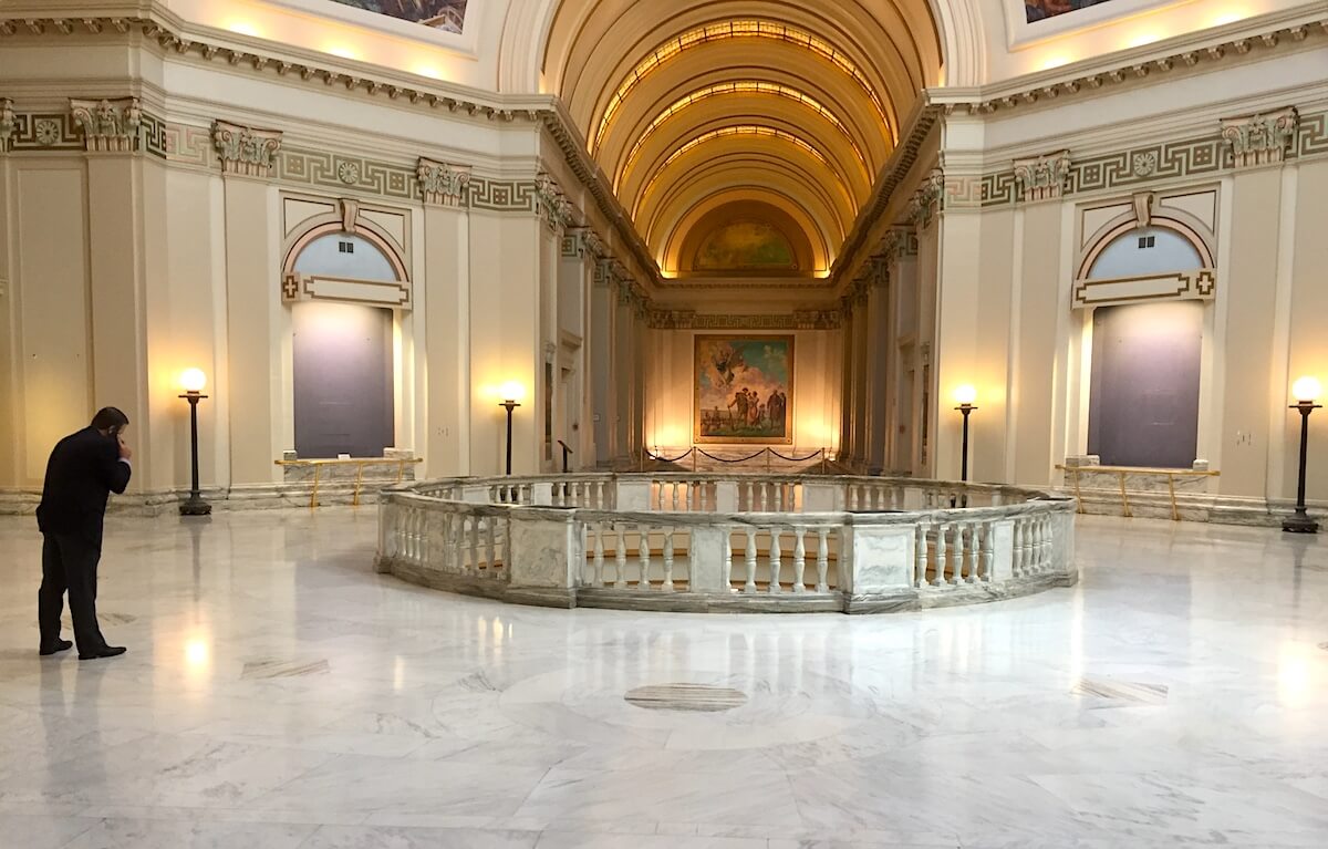 An #okleg poem: ‘The building waits with bipartisan hate’
