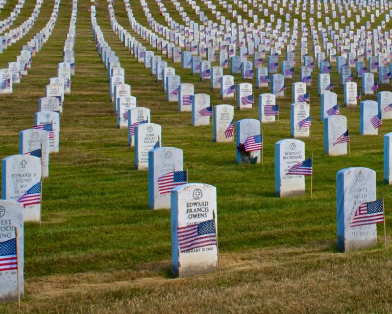 Using veterans as political pawns disgraces their service