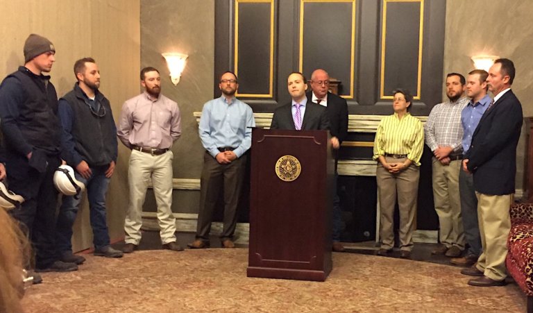 Wind industry blasts ‘propaganda,’ faces criticism