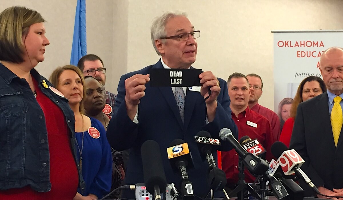 Nine days ahead of deadline, educators pitch pay plan