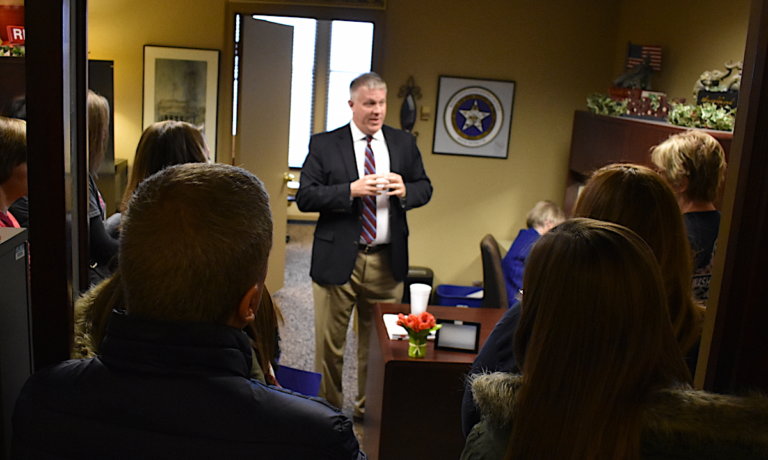 Vulgar voicemail names wife, daughter of Rep. Kevin Calvey