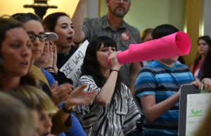 Amid negotiations, House touts 1,148 new teachers since 2018 raise