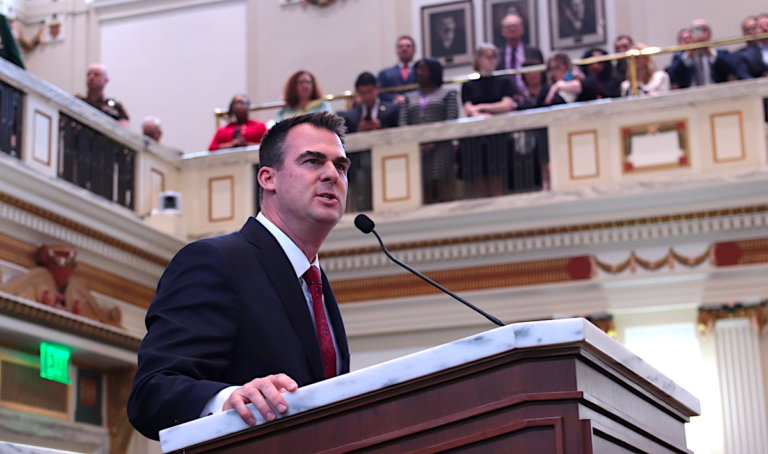 Stitt pushes teacher pay, savings in State of the State