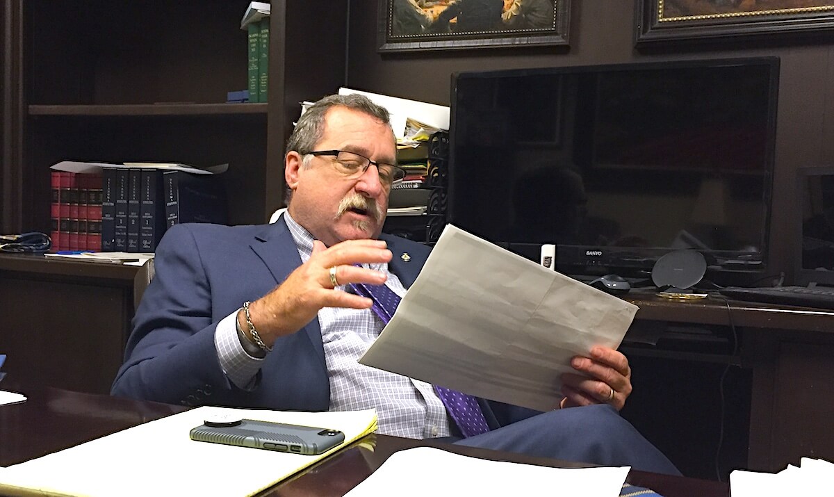 Compromise on teacher pay raise floated in #okleg