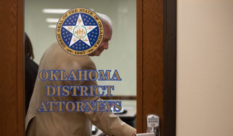 District attorneys use twin groups to push criminal justice policies