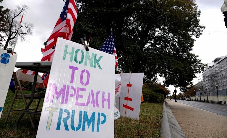 Horn breaks silence on impeachment inquiry, helps House pass resolution