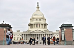 Congress hits holiday recess after impeachment, USMCA USMCA
