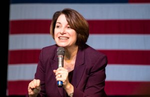 Amy Klobuchar endorses Kendra Horn, highlights rural issues in OKC visit Amy Klobuchar