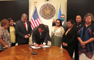 Seeking casinos, United Keetoowah Band and Kialegee Tribal Town sign new gaming compacts new gaming compacts