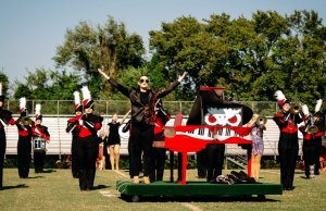 ‘Let’s do it well while we can:’ School music programs adjust to COVID-19 music programs