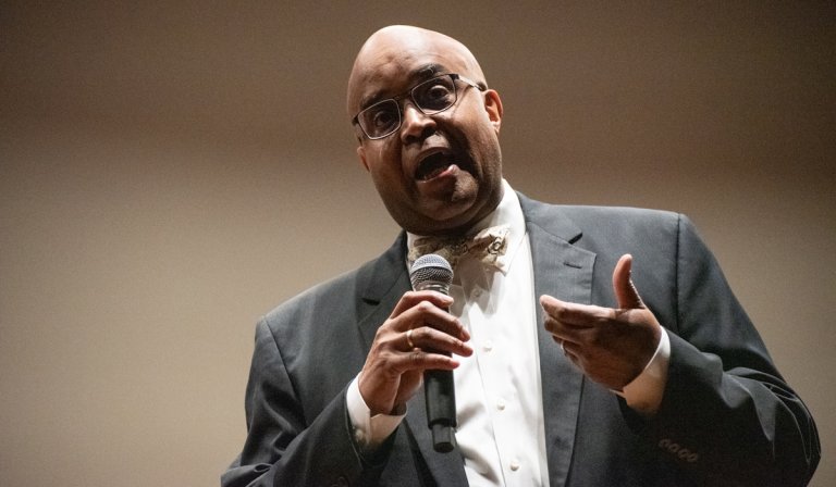 Incumbent Councilman Darrell Davis elected Edmond mayor