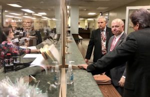Governor, legislative leaders in crosshairs of Oklahoma County grand jury report