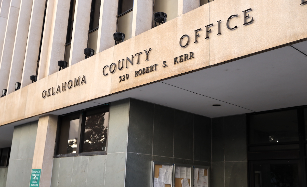 Prater seeks to remove David Hooten from office, Blumert outlines awkward messages