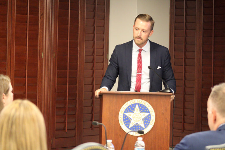 ‘Warning’: State board admonishes Tulsa, Mustang Public Schools after HB 1775 complaints