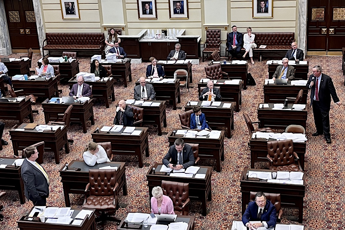 Stitt vetoes highlight reignited fight on state-tribal tobacco compacts