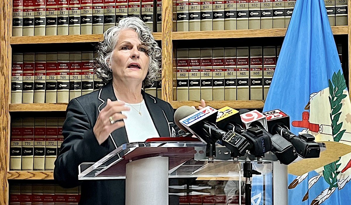Behenna drops Prater’s manslaughter charges against 7 police officers in 3 cases