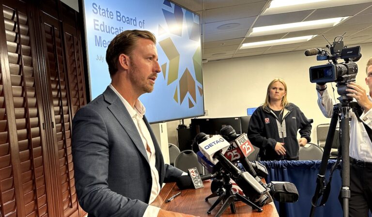 Roundup: Wallace leading OSDE inquiry, judge sticks in Epic case, Walters wants AG opinions