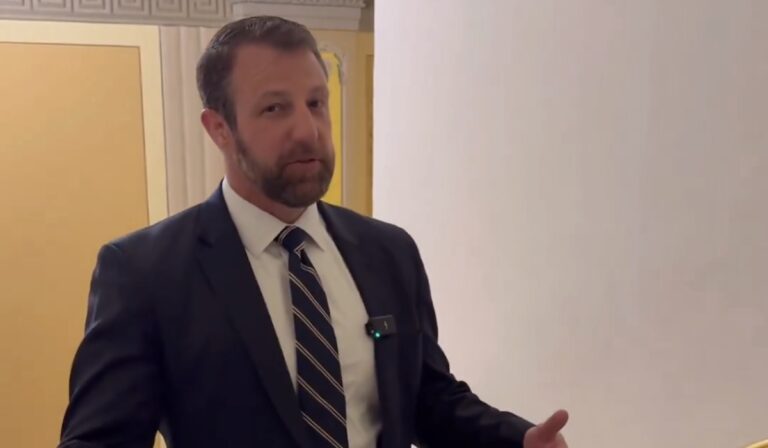 Mullin draws backlash over reporter violence ‘joke’