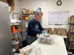 ‘Nobody needs to go hungry’: Edmond nonprofits try to fill void as shutdown disrupts SNAP benefits Oklahoma SNAP benefits