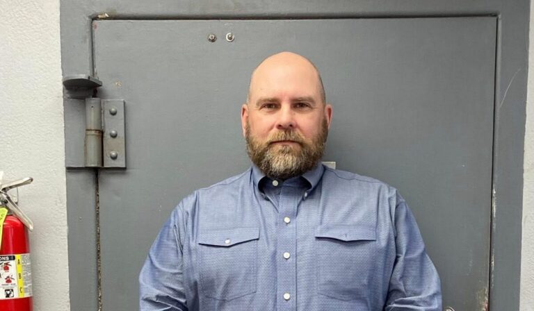 After week of legal confusion, judge suspends Coal County sheriff