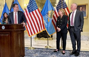 Seeking ‘permitting reform,’ Stitt appoints former Williams CEO Alan Armstrong to U.S. Senate Alan Armstrong